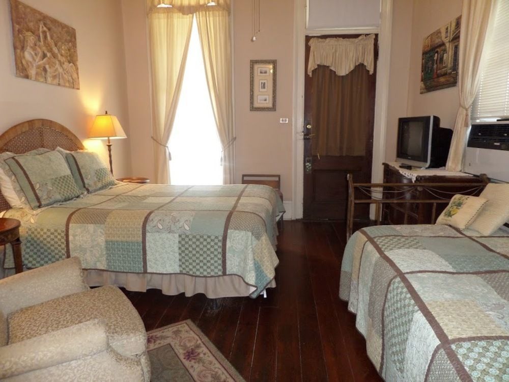 Garden District Bed And Breakfast Ню Орлиънс Екстериор снимка