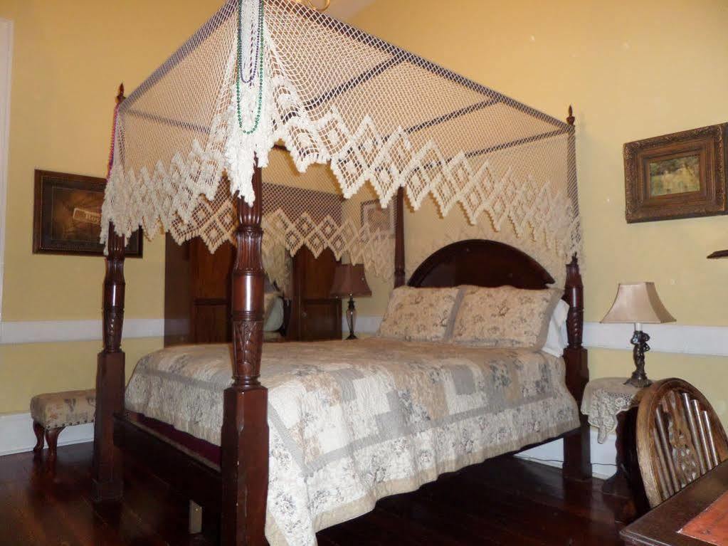 Garden District Bed And Breakfast Ню Орлиънс Екстериор снимка